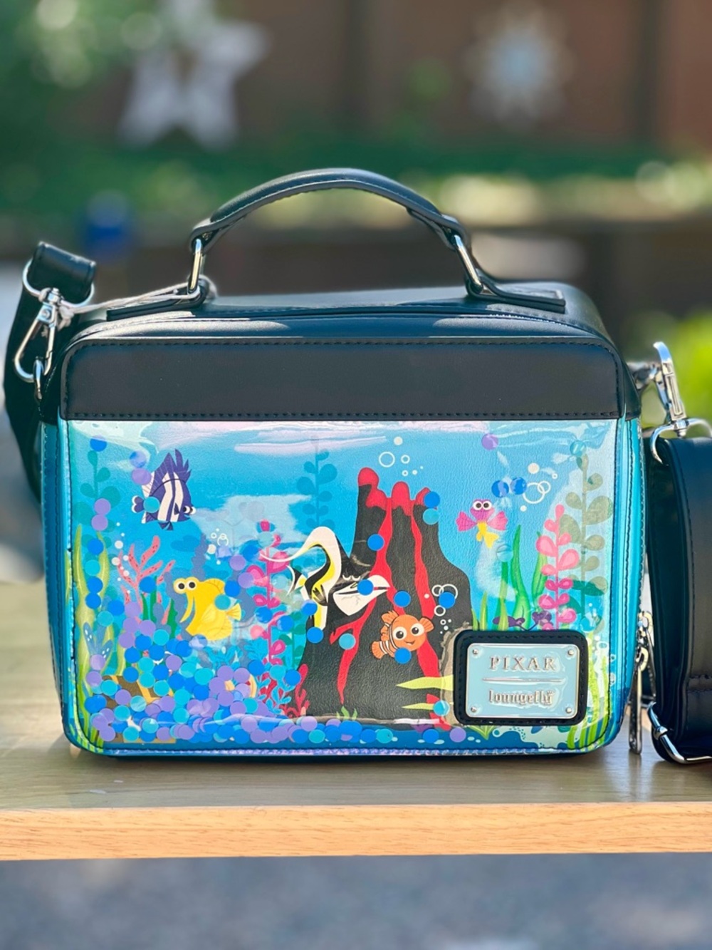Loungefly Disney Pixar Finding Nemo Aquarium Figural Crossbody Bag Exclusive NWT